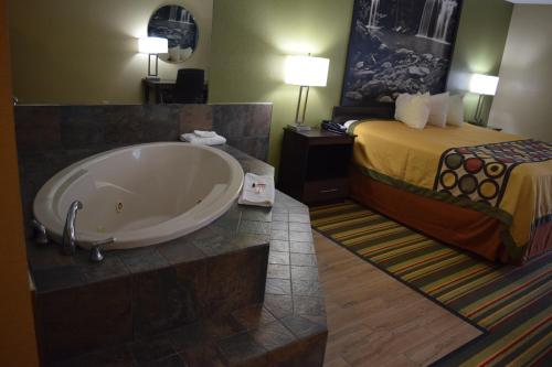 Super 8 by Wyndham Paragould - image 9