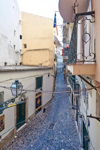  Charming Apartment in Alfama in Lissabon