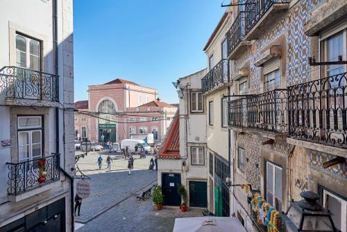  Charming Apartment in Alfama in Lissabon
