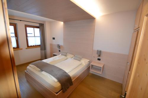 Two-Bedroom Apartment image 7