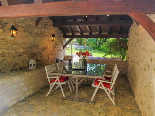 Gorgeous Villa in Monpazier with private terrace and garden gîte à louer La Cabane d'EmmAxel