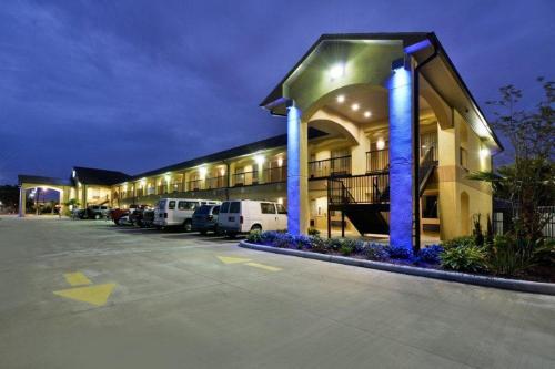 Americas Best Value Inn Lake Charles Interstate 210