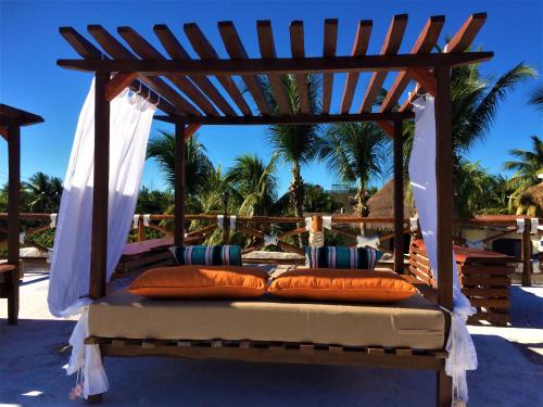 123431821 Hotel Para Ti - Adults Only