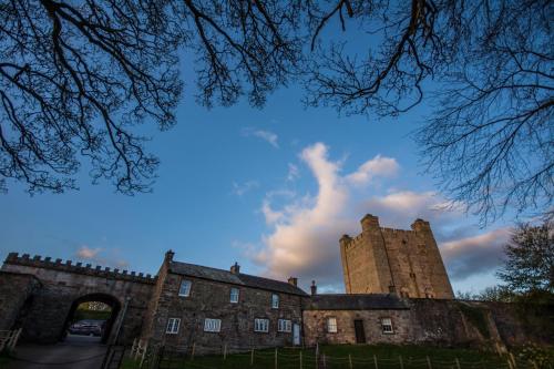 Appleby Castle - image 7