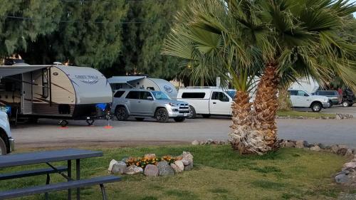 Shoshone RV Park - image 9