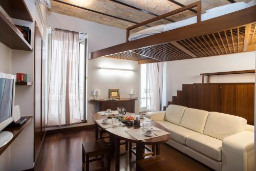 Trevi Fountain - Lovely Loft Apartment, Rom