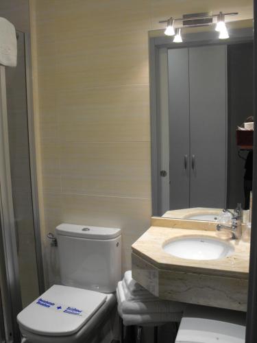 Don Cecilio Guesthouse (Parte Vieja) - image 13