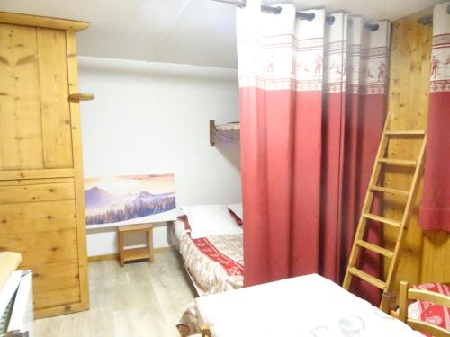 Apart'hotel & Spa "La Destière" Room Type - Studio (3 Adults)
