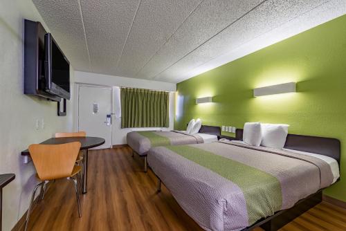 Days Inn by Wyndham Cincinnati I-71 in كينسناتي