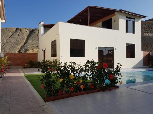 Bejárat, Matices del Mar en Canoas in Canoas De Punta Sal