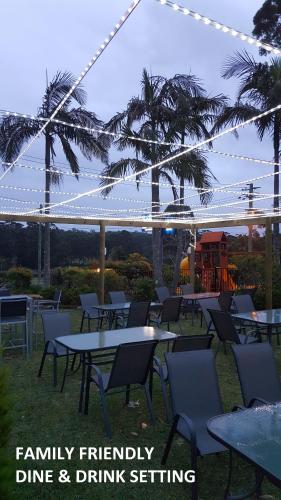 Tabourie Lake Motor Inn in Burrill Lake