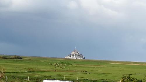 Le Marquis De La Guintre in Ducey