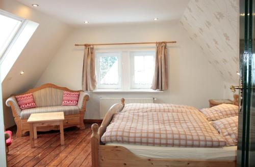 Three-Bedroom Apartment image 3