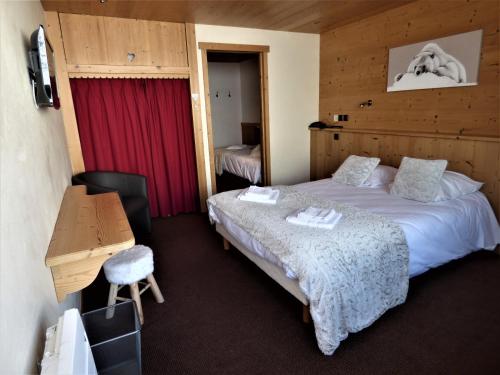 Comfort Triple Room
