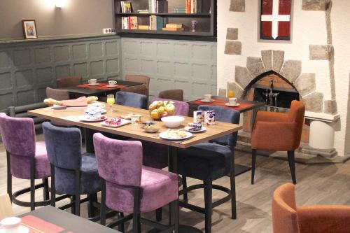 อาหารและเครื่องดื่ม, Hotel Thonon Centre Le Comte Rouge in โทนง-เล-แบ็ง