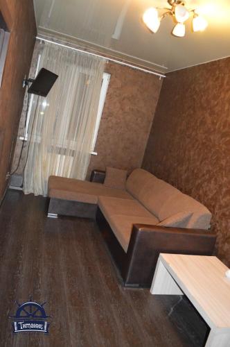 Hotel Titanic - image 4
