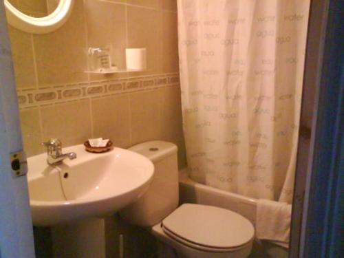 Hostal Solpor - image 2