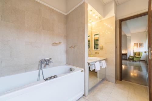 Cristina Rossi Bed&Breakfast - image 12