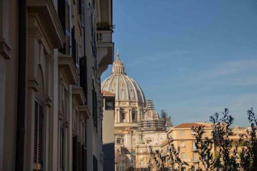 Stazione San Pietro 20 Apartment Rome 