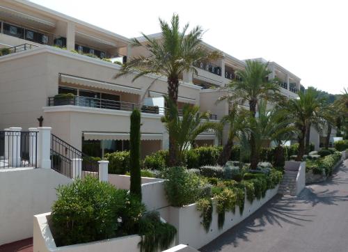 Royal Mougins Golf Hotel & Spa de Luxe - image 4