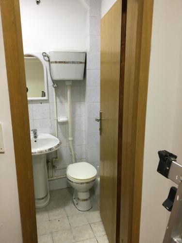 Apartment Centar - image 7