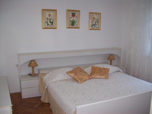 House on the island of Pasman, Neviđane (foto 9)