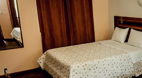 

Hotels & Tours