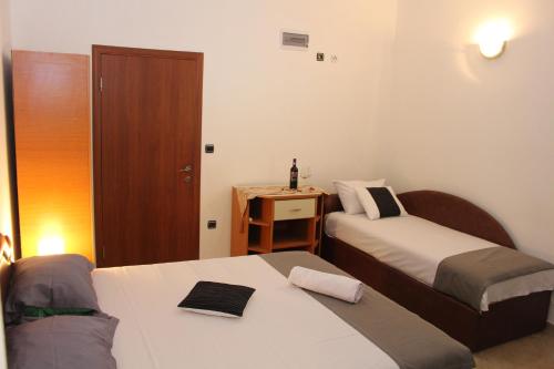 Apartments Perezaj II - image 3