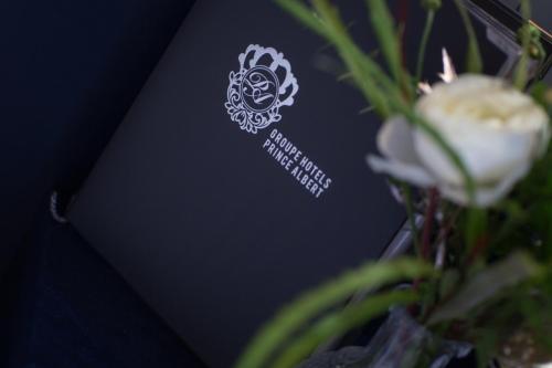 Prince Albert Montmartre - image 9