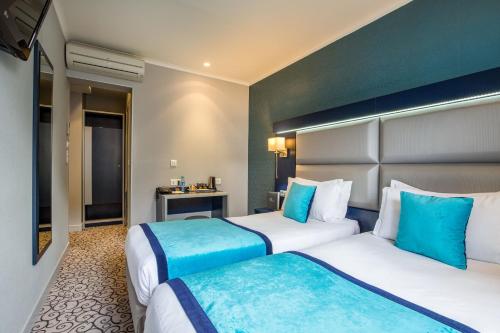 Prince Albert Montmartre - image 7