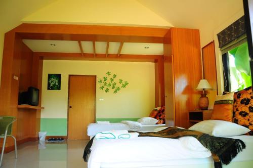 Sleeps 2