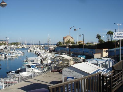 Mer et Soleil in Sausset-Les-Pins