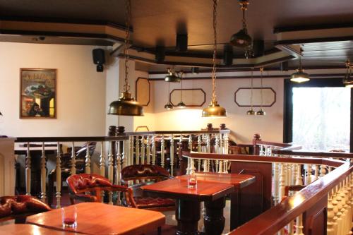 酒吧/高級酒吧, 卡拉曼集團酒店 (Karaman Group Hotel) in 巴德 聶恩多夫