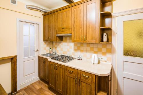 Apartment Krakivska 15 - image 3