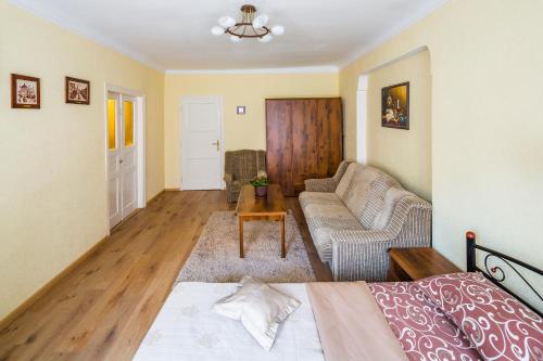 Apartment image 7