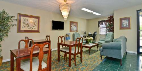 Americas Best Value Inn Hazlehurst