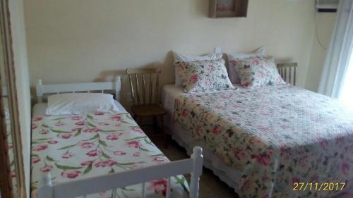 3 bedrooms, 6 beds
