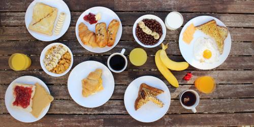 Food and beverages, Park Villa Boutique Hostel near Hatch