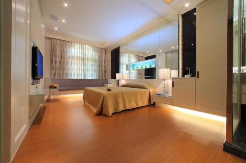 Spring Hotel Spring Hotel