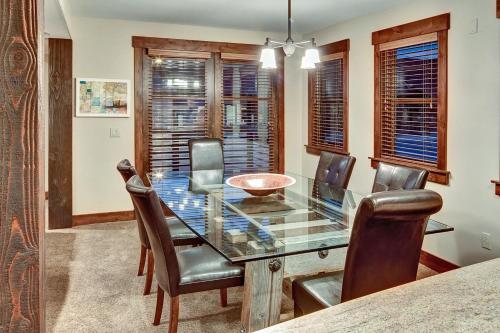 Silver Star #01 - 2 Bed Condo - image 4