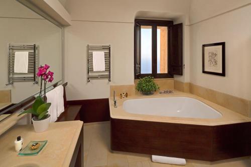 Suite Deluxe con Terrazza e Vista Mare