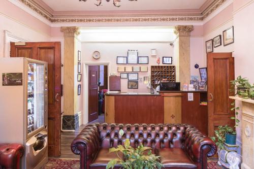 Dolphin Hotel - image 14