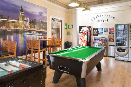 Shakespeare Hotel - image 4
