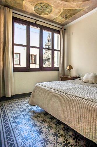 SevilleBnB Group- Angeles House, private terrace with Cathedral Views, Sevilla (Foto 9)