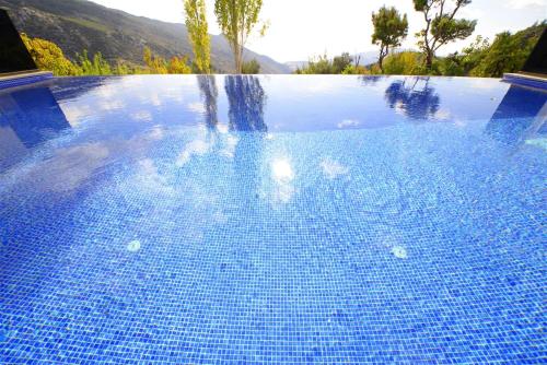  Villa Ay in İslâmlar