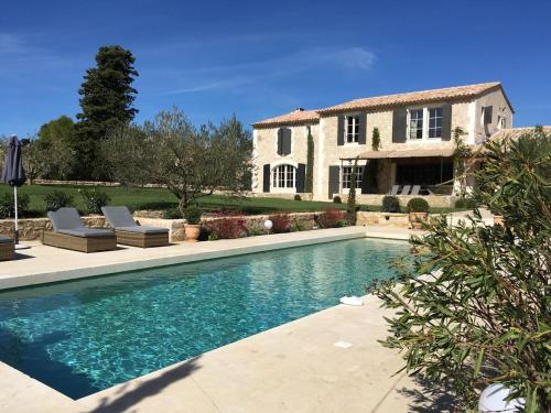 Mas de Claurélie gîte à louer Les Antiques