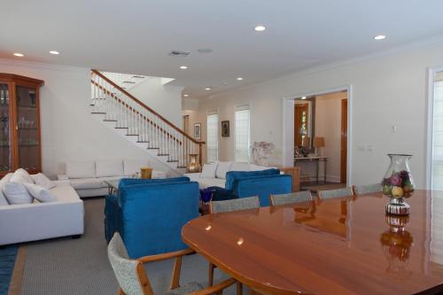 The Grand Estate Fort Lauderdale (FL)