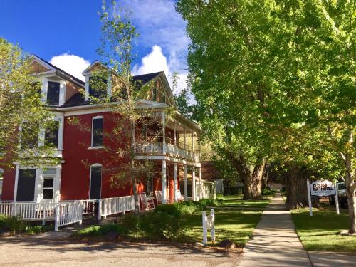 Bross Hotel B & B - image 14
