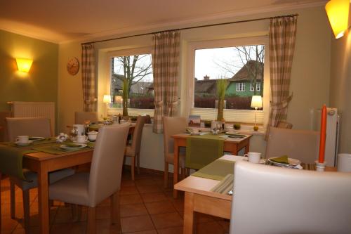 Ресторан, Hus op de Diek in Санкт-Петер-Ординг