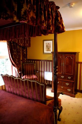 Ty Newydd Country Hotel - image 8